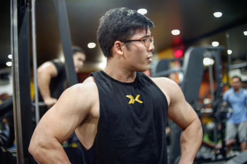 พิเชฐ คิ้วองอาจ